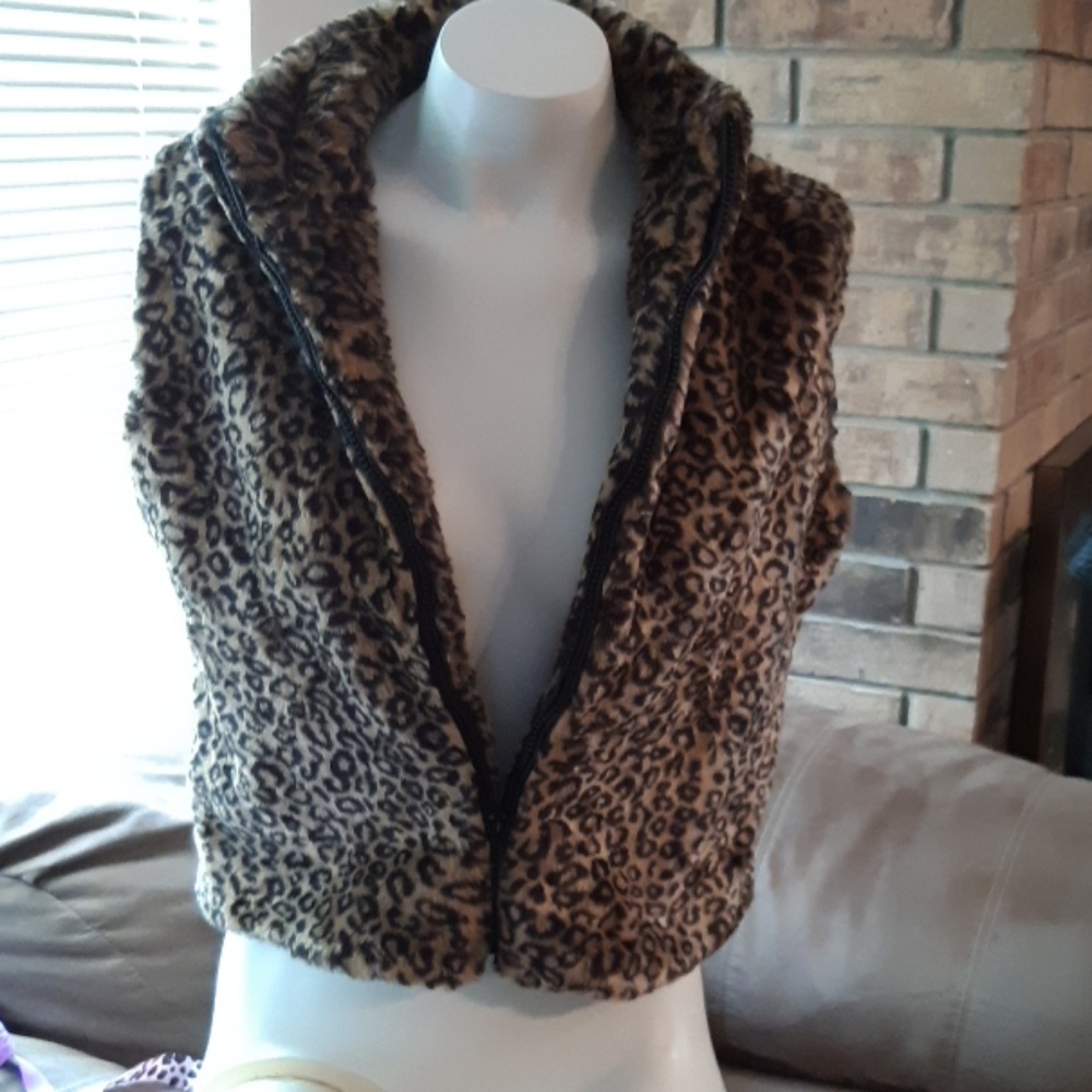 Cejon faux fur vest